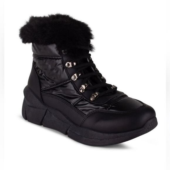 NWOT Wanted Women's Stardust lace-up Ankle Bootie w/ Fur trim  - Sz 9 - Picture 2 of 7